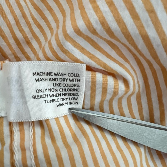 Old Navy Long Sleeve Button Up Stripped Shirt Men's Size Large - Picture 7 of 7